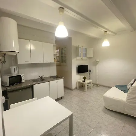 07 Basic Center Barcelona3 1 Appartement