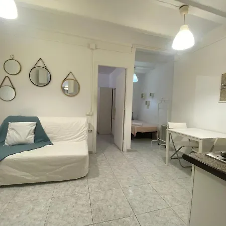 07 Basic Center Barcelona3 1 * Barcelona